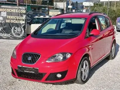 Usado Seat Altea XL Copa 105 CV (77 kW) 2010 Rojo Monovolumen