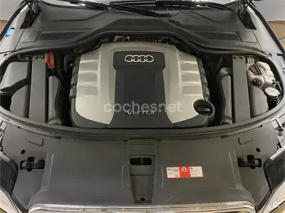 Usado Audi A8 350 CV (257 kW) 2011 Negro Berlina