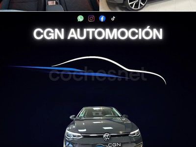 Usado VW Golf VIII 110 CV (80 kW) 2021 Gris / plata Berlina
