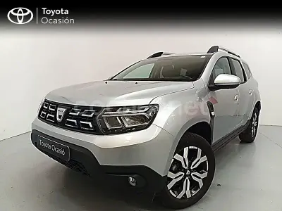 Usado Dacia Duster Prestige 150 CV (110 kW) 2021 Gris / plata SUV