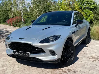 Usado Aston Martin DBX 707 CV (519 kW) 2023 Gris / plata SUV