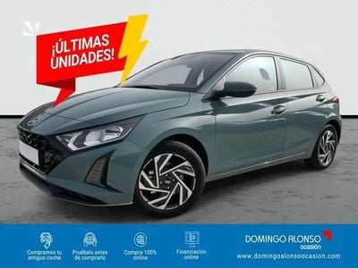 Usado Hyundai i20 101 CV (74 kW) 2025 Verde Utilitario