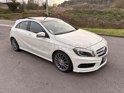 Usado Mercedes A180 AMG line 122 CV (89 kW) 2015 Blanco Berlina