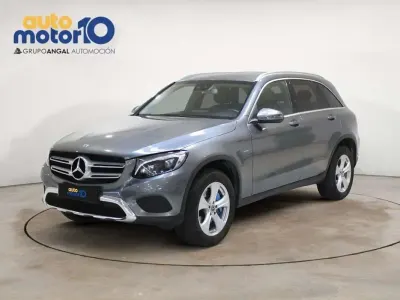 Usado Mercedes GLC350 320 CV (235 kW) 2017 Gris selenita SUV