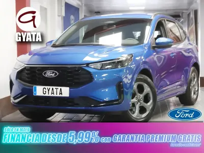 Usado Ford Kuga ST-Line 243 CV (178 kW) 2025 Azul SUV