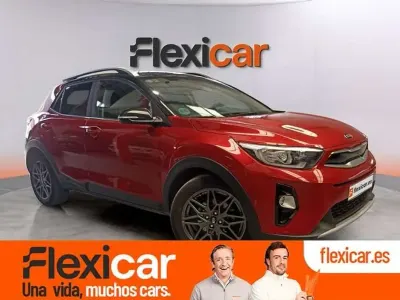 Usado Kia Stonic 120 CV (88 kW) 2019 Rojo SUV