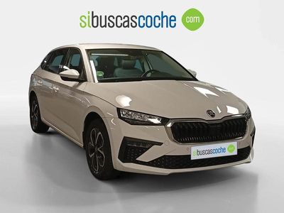 Usado Skoda Scala Selection 150 CV (110 kW) 2025 Blanco Utilitario