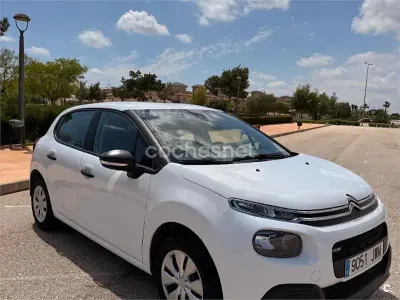 Usado Citroën C3 Live 68 CV (50 kW) 2017 Blanco Berlina