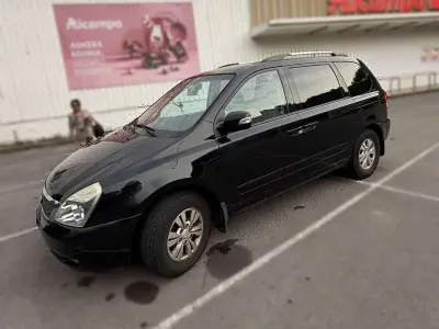 Usado Kia Carnival