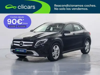 Usado Mercedes GLA200 Urban 136 CV (100 kW) 2016 Negro SUV