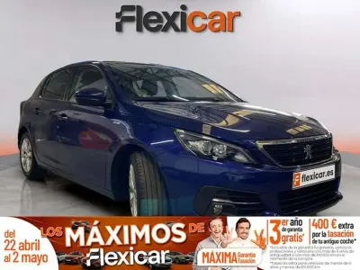Usado Peugeot 308 Style 131 HP (96 kW) 2020 Azul Sedan