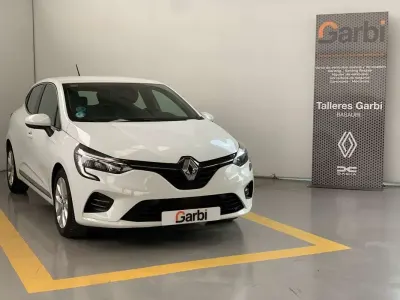 Käytetty Renault Clio V Zen 101 HP (74 kW) 2021 Valkoinen Viistoperä