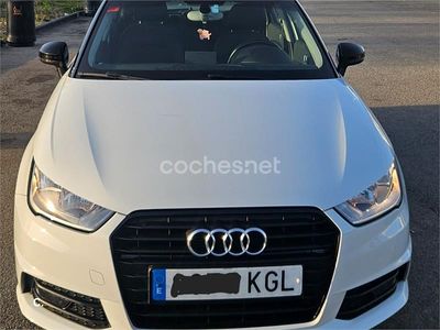 Usado Audi A1 Sportback 90 CV (66 kW) 2018 Blanco Utilitario