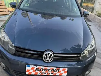 Usado VW Golf VI 105 CV (77 kW) 2011 Negro Utilitario