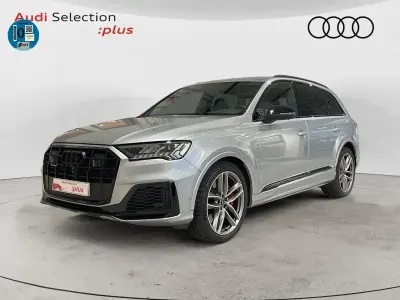 Usado Audi Q7 Black Edition 462 CV (339 kW) 2024 Gris / plata SUV