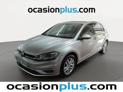 Usado VW Golf VII Advance 125 CV (91 kW) 2018 Gris plata Utilitario