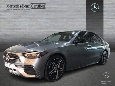 Gris selenita Usado 2022 Mercedes C220 AMG line Berlina | 38.900 € (Precio justo)