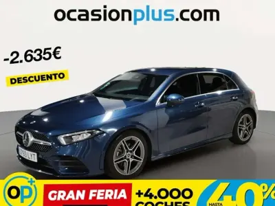 Usado Mercedes A180 116 CV (85 kW) 2022 Azul Utilitario