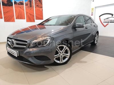 Gris / plata Usado 2014 Mercedes A200 Urban Berlina | 11.900 € (Precio justo)