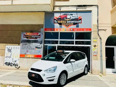 Usado Ford S-MAX Titanium 163 CV (119 kW) 2014 Blanco Monovolumen