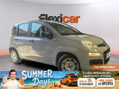 Usado Fiat Panda Cross Cross 70 CV (51 kW) 2022 Gris Utilitario