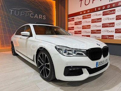 Blanco Usado 2018 BMW 750 Berlina | 37.999 €