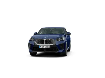 Usado BMW iX2 Comfort Edition 150 kW (204 CV) 2025 Azul SUV