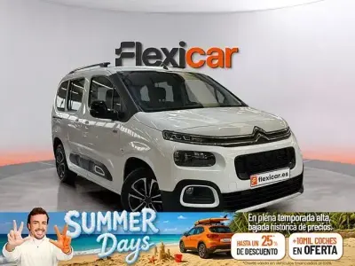 Usado Citroën Berlingo Shine 130 CV (95 kW) 2019 Blanco Monovolumen