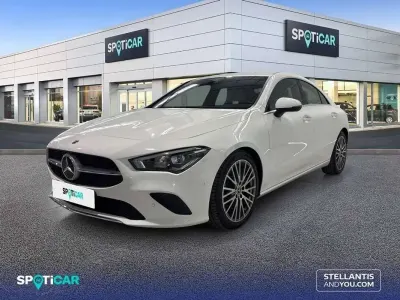 Usado Mercedes CLA180 136 CV (100 kW) 2019 Blanco Berlina