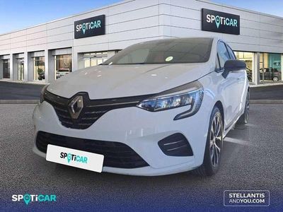 Używany Renault Clio V Techno 91 KM (66 kW) 2023 Biały Hatchback