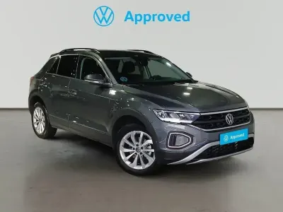 Usado VW T-Roc Life 150 CV (110 kW) 2023 Gris SUV