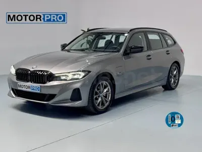 Usado BMW 320e 204 CV (150 kW) 2023 Gris / plata Familiar