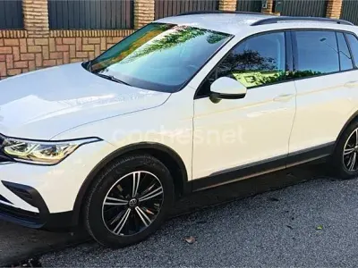 Używany VW Tiguan Sportline 130 KM (95 kW) 2023 Biały SUV