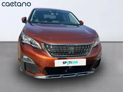 Usado Peugeot 3008 Active 130 CV (95 kW) 2019 Marrón SUV
