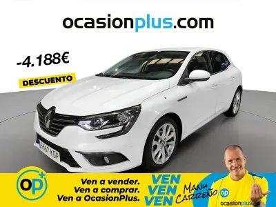 Usado Renault Mégane IV Zen 130 CV (95 kW) 2017 Blanco Berlina