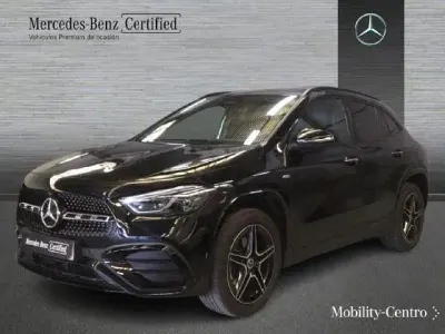 Usado Mercedes GLA250 AMG line 218 CV (160 kW) 2025 Negro cosmos SUV