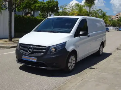 Usado Mercedes Vito 102 CV (75 kW) 2021 Blanco Van