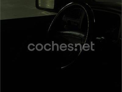 Usado VW Golf III GTI 115 CV (84 kW) 1993 Rojo Berlina