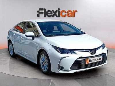 Käytetty Toyota Corolla Active 140 HP (102 kW) 2022 Valkoinen Sedan