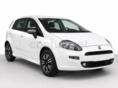 Usado Fiat Punto Young 69 CV (50 kW) 2014 Blanco Utilitario