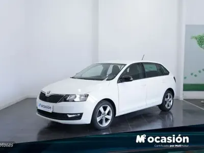 Usado Skoda Rapid Ambition 95 CV (69 kW) 2018 Blanco Utilitario