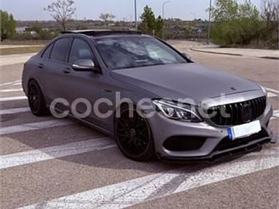 Usado Mercedes C250 AMG line 204 CV (150 kW) 2016 Gris / plata Berlina