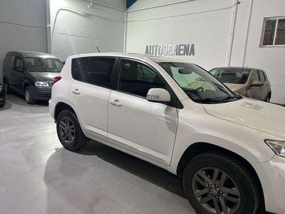 Blanco Usado 2012 Toyota RAV4 Advance SUV | 12.990 € (Precio justo)