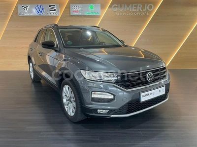 Usado VW T-Roc Advance 115 CV (84 kW) 2021 Gris / plata SUV
