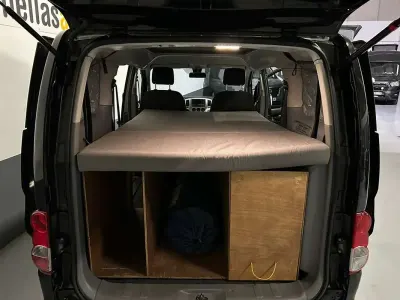 Occasion Nissan Evalia Comfort 109 PK (80 kW) 2018 Zwart MPV