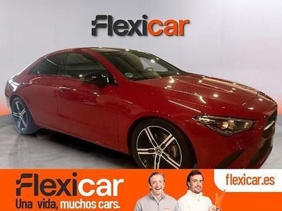 Usado Mercedes CLA200 163 CV (119 kW) 2019 Rojo Berlina