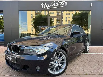 Usado BMW 118 Sport Line 143 CV (105 kW) 2007 Azul Utilitario