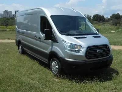Usado Ford Transit Trend 105 HP (77 kW) 2018 Cinzento Van