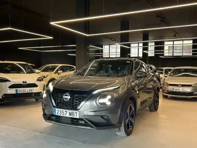 Usado Nissan Juke 143 CV (105 kW) 2022 Gris / plata SUV