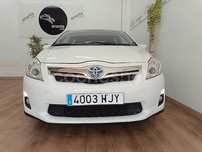 Toyota Auris Hybrid